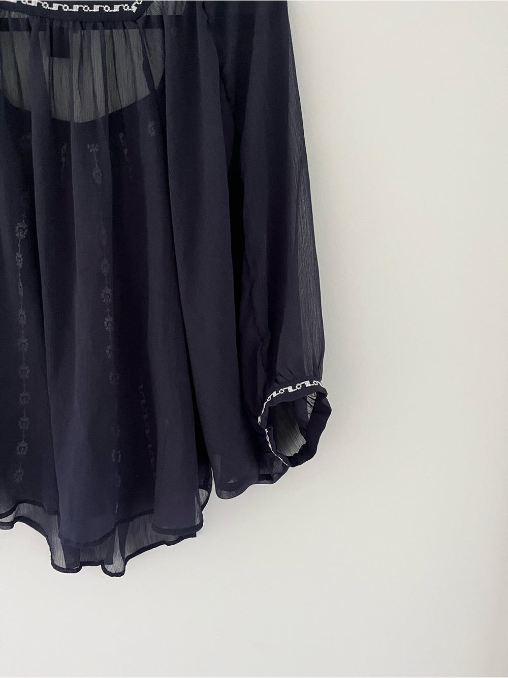 Lucky Brand Navy Sheer Boho Embroidered Top Lightweight and Flowy XS/S - Picture 7 of 10